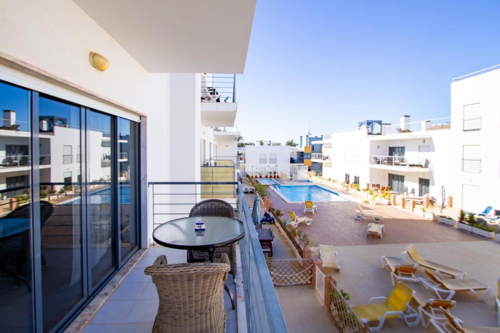 Casa Happiness, Swimming Pool, Fast Wifi, Parking Apartment Lagos Exterior photo